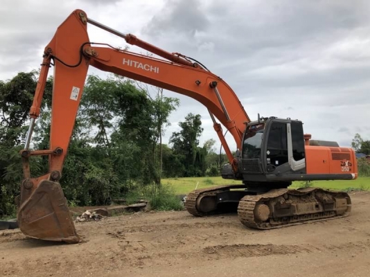 ขาย 1,190,000 บาท HITACHI ZX350-3G ทำงาน 17,xxx ชม เครื่องดี ปั้มแรง โช่หนา เอวแน่น ไฟฟ้าครบ เอกสารเล่มทะเบียนภาษีไม่ขาด  รถอยู่  เพชรบูรณ์  โทร 0610710295  สนใจ รายการสินค้า อื่นๆ ที่ เว็ปไชค์ Truck2Hand  https://www.truck2hand.com/index.php?actions=cont