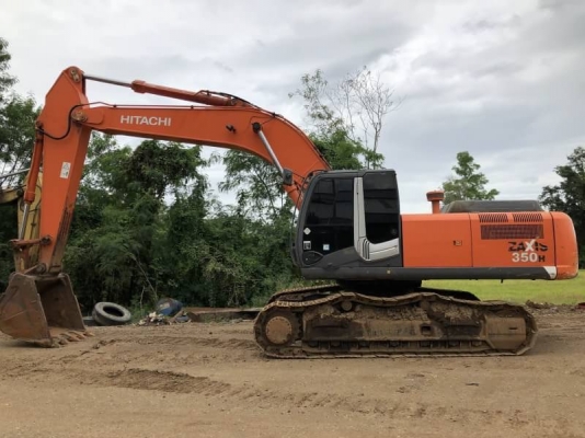 ขาย 1,190,000 บาท HITACHI ZX350-3G ทำงาน 17,xxx ชม เครื่องดี ปั้มแรง โช่หนา เอวแน่น ไฟฟ้าครบ เอกสารเล่มทะเบียนภาษีไม่ขาด  รถอยู่  เพชรบูรณ์  โทร 0610710295  สนใจ รายการสินค้า อื่นๆ ที่ เว็ปไชค์ Truck2Hand  https://www.truck2hand.com/index.php?actions=cont