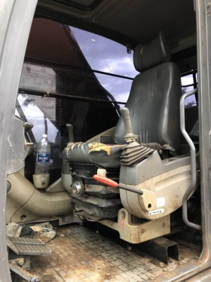 ขาย 1,190,000 บาท HITACHI ZX350-3G ทำงาน 17,xxx ชม เครื่องดี ปั้มแรง โช่หนา เอวแน่น ไฟฟ้าครบ เอกสารเล่มทะเบียนภาษีไม่ขาด  รถอยู่  เพชรบูรณ์  โทร 0610710295  สนใจ รายการสินค้า อื่นๆ ที่ เว็ปไชค์ Truck2Hand  https://www.truck2hand.com/index.php?actions=cont