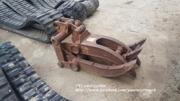 FROM JAPANตัวคีบปากหนีบไม้CLAMP SHELL สำหรับรถขุดไซค์ 60,65,75,100 /สินค้าเก่านอก ขายตามสภาพ/ ราคาขายเพียง: 27,000 บาท