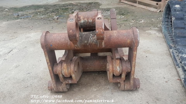 FROM JAPANตัวคีบปากหนีบไม้CLAMP SHELL สำหรับรถขุดไซค์ 60,65,75,100 /สินค้าเก่านอก ขายตามสภาพ/ ราคาขายเพียง: 27,000 บาท