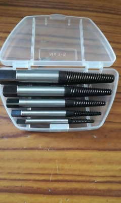 ขายถอนเกลียวซ้ายเยอรมันชุด5ดอกTUBUS Made in Germany. มือสองสภาพดี