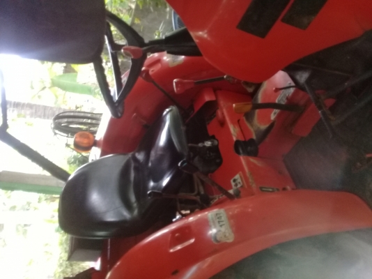 ขายรถไถ L3608  ปลายปี 53 อุปกรณ์หน้า หลังรถพร้อมใช้