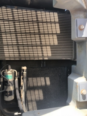 ขายรถขุด KOBELCO SK200SR มีลายหัวกระแทก รถนอกนำเข้าเองจากญี่ปุ่น สภาพสวยพร้อมใช้ มีVDOการทำงานครับ