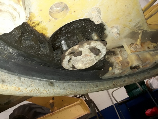 รถเกรด Caterpillar 12G รถเกรด Caterpillar 12G