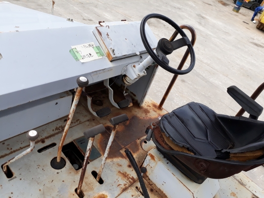 รถบด 7 ล้อยาง HITACHI RT200W