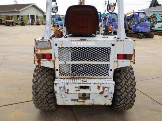ขายรถตัก FURUKAWA FL35-2 เครื่องยนต์ 3 สูบ ระบบเลี้ยวเอวอ่อน 2000 ชม สมบูรณ์พร้อมใช้ครับ FROM JAPAN ติดต่อ 063-9316985 ID LINE : 0639316985 ขายรถตัก FURUKAWA FL35-2 เครื่องยนต์ 3 สูบ ระบบเลี้ยวเอวอ่อน 2000 ชม สมบูรณ์พร้อมใช้ครับ FROM JAPAN ติดต่อ 063-9316985 ID LINE : 0639316985
