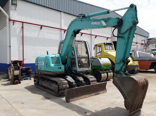 รถขุด Kobelco SK60-3