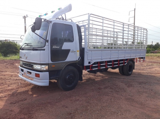 Hino Fc4j เครื่อง 145แรง ยาว 5.5ม สวยๆรถพร้อมใช้ ขาย 550,000 บาท สนใจ 081-4252943. 089-5367218 Hino Fc4j เครื่อง 145แรง ยาว 5.5ม สวยๆรถพร้อมใช้ ขาย 550,000 บาท สนใจ 081-4252943. 089-5367218