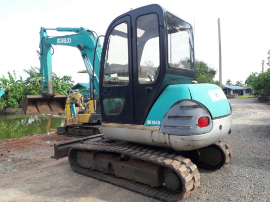 ขายจ้า. KOBELCO SK045  เก่านอกแท้...สภาพสวย  เดิมๆๆ  เครื่องปั๊มดี  6,XXX  ชั่วโมง..พร้อมใช้..โทร  089-3818694  จ๊อย...