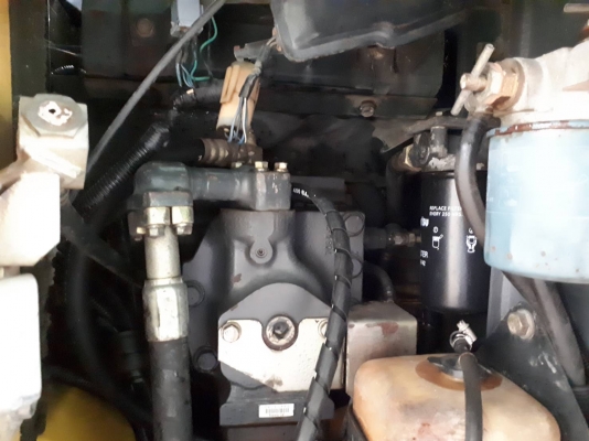 รถขุด KOMATSU PC128US-2