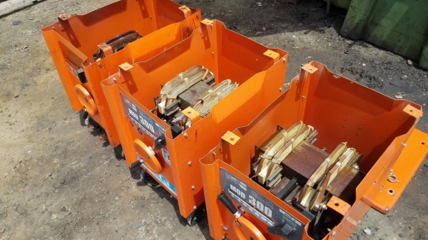 ตู้เชื่อมพลัง MOD 300 Amp สภาพสวยสดเดิมพร้อมใช้