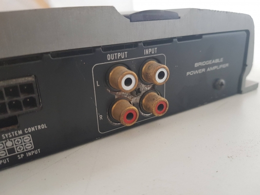 POWER AMPLIFIER ยี่ห้อ PIONEER รุ่น GM-X402 POWER AMPLIFIER ยี่ห้อ PIONEER รุ่น GM-X402