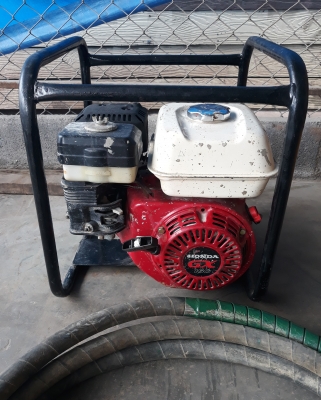 ขายเครื่องจี้คอนกรีตเครื่องยนต์ฮอนด้า5.5แรงพร้อมสายจี้(มือสอง)