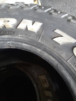 Maxxis MT 31-10.5-15 ปี12 สภาพดี 1ชุด Maxxis MT 31-10.5-15 ปี12 สภาพดี 1ชุด
