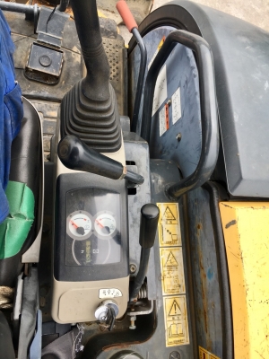 Komatsu PC30MR-3 #31776 นำเข้าจากญี่ปุ่น โทร. 080-6565422 (หนิง)