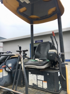 Komatsu PC30MR-3 #31776 นำเข้าจากญี่ปุ่น โทร. 080-6565422 (หนิง)