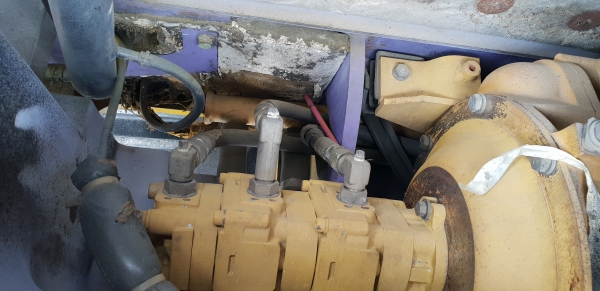 ขาย รถขุด KOMATSU รุ่น PC50UU-2- มือสองญี่ปุ่น แทรกเหล็ก สลัก บูทเอวแน่น 100\% ปั้มนิ้ว คอนโทรลสั้น ทำงานไว คันนี้ พร้อมหัวเก๋ง สวยพร้อมใช้งาน มือถือ 0818753444