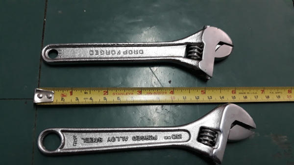 ขายประแจเลื่อนTAPARIA 6" และ ประแจเลื่อนเกาหลี 6" ขายประแจเลื่อนTAPARIA 6" และ ประแจเลื่อนเกาหลี 6"