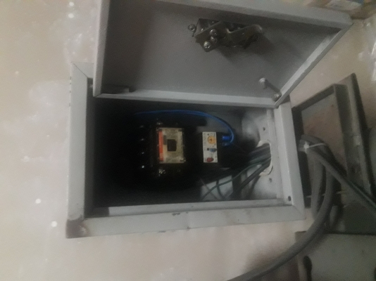 ขายปั้มลมพร้อมมอเตอร์สามสาย 5แรง