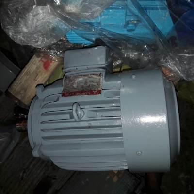 ขาย !! มอเตอร์.มิตซู.ขนาด3แรง380v.รอบเร็ว2830รอบ.พร้อมใช้งาน