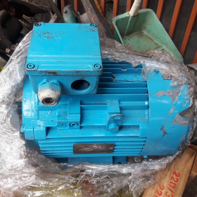 ขาย !! มอเตอร์.Crompton.ขนาด5.5แรง3สาย.รอบ2880.พร้อมใช้งาน ขาย !! มอเตอร์.Crompton.ขนาด5.5แรง3สาย.รอบ2880.พร้อมใช้งาน