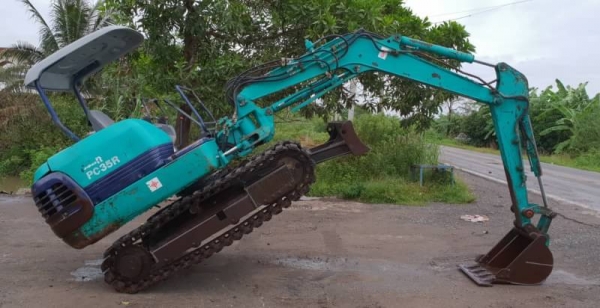 ขายด่วน345,000รถแบคโฮKOMATSUโคมัสซูPC35-8รุ่นยอดนิยมสวยๆเทียบเท่าPC35เครื่องโคมัสซู3D84เครื่องดีปั่มแรงรถนอกเพิ่งนำเข้ามาใหม่ยังไม่เคยใช้งานในเมืองไทยเลย