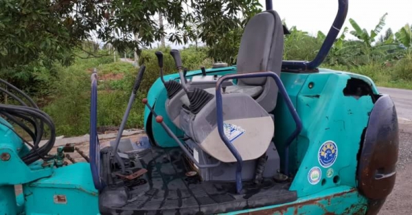 ขายด่วน345,000รถแบคโฮKOMATSUโคมัสซูPC35-8รุ่นยอดนิยมสวยๆเทียบเท่าPC35เครื่องโคมัสซู3D84เครื่องดีปั่มแรงรถนอกเพิ่งนำเข้ามาใหม่ยังไม่เคยใช้งานในเมืองไทยเลย