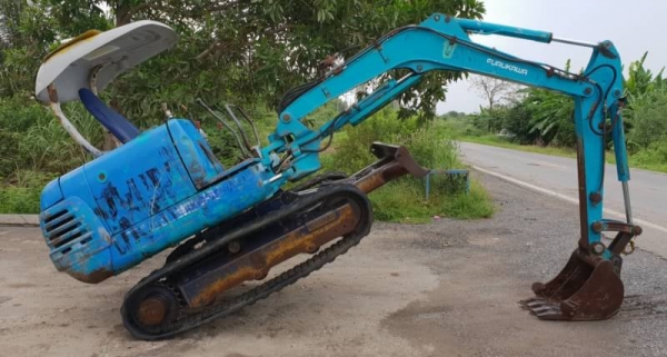 ขายด่วน255,000บาทรถแบคโฮคูโบต้าK30คอลโทลสั้นน้ำมันปั้มนี้วติดลายหัวกะแทกดีเทียบเท่าPC30รถนอกสถาพดีพร้อมใช้เพิ่งนำเข้ามายังไม่เคยใช้งานในไทยเลย