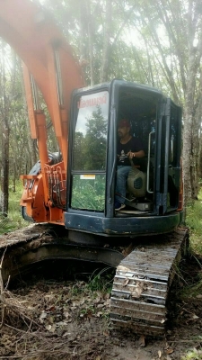 ขายรถแบคโฮ HITACHI EX135US-5 ไมล์ 3968 ชม.เอกสารอินวอย ราคา 650000