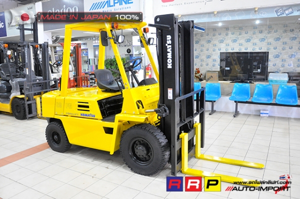 ขายรถโฟล์คลิฟท์มือสอง KOMATSU รุ่น FG28-7-103209 นำเข้าจากประเทศญี่ปุ่น 100\% ไม่เคยใช้งานในไทย