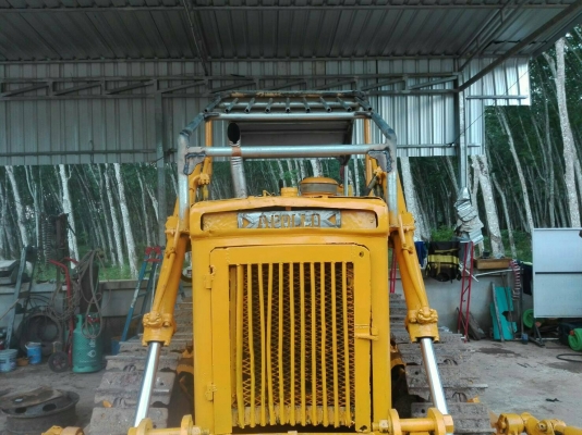 ขายรถแทรคเตอร์ KOMATSU D50A-15 ห้องเลี้ยวน้ำมัน ราคา 350000
