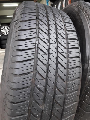 ขายยาง bridgestone d684ll 265/65r17 ผลิตสัปดาห์ที่8ปี17
