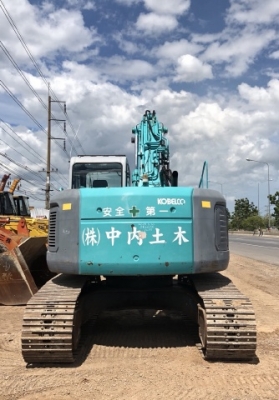 ขายรถขุด KOBELCO SK200SR มีลายหัวกระแทก รถนอกนำเข้าเองจากญี่ปุ่น สภาพสวยพร้อมใช้ มีVDOการทำงานครับ