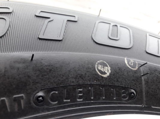 ขายล้อแม็กป้ายแดง dmax 16"&times;7" พร้อมยางปี18 bridgestone