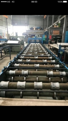 ขายเครื่องรีดลอนหลังคาเมทัลชีทขนาด750/760ลอนโค้งยาว10เมตรโปรแกรมไทยลูก11ชุดลอนสเปนพร้อมใช้ครับ