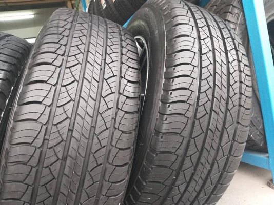 ขายล้อแม็กป้ายแดง Toyota fortuner 18" พร้อมยางปี18 michelin สนใจสอบถามได้ครับ
