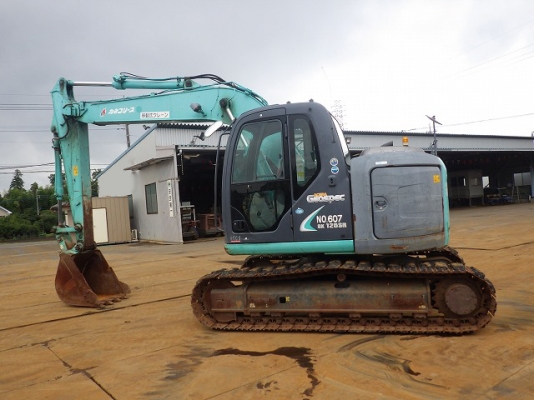 ขายรถขุด KOBELCO SK125SR YV05 ปี 2009 รถนอกนำเข้าเองจากญี่ปุ่น สภาพสวยพร้อมใช้ ถึงเร็วๆนี้ครับ