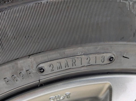 ขายล้อแม็กป้ายแดง Mitsu triton 17"&times;7.5" พร้อมยางปี18 dunlop สนใจสอบถามได้ครับ