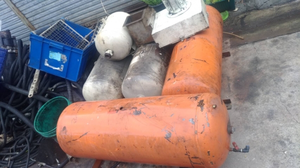 ถังลมเปล่า5ใบ ยังอยู่จ้า