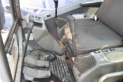 ขายรถแบคโฮ HITACHI ZX30U ปี2003 (ราคาถูกถูก)