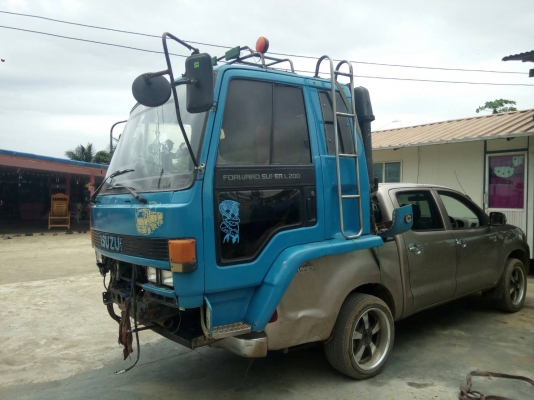 หัวเก๋งรถสิบล้อ ISUZU ROCKY