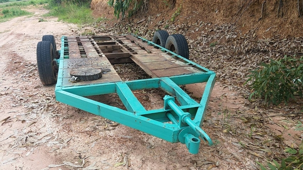 ขายแพ็คคู่ 185,000 แมคโคพร้อมเทรนเลอร์ลาก KOMATSU pc 30-7 เครื่องดี ปั๊มไฮดอลิคต้องเช็ค เอวแน่น ช่วงล่างพอใช้ รถอยู่ ขอนแก่น 090-772-3710 090-772-3708 ขายแพ็คคู่ 185,000 แมคโคพร้อมเทรนเลอร์ลาก KOMATSU pc 30-7 เครื่องดี ปั๊มไฮดอลิคต้องเช็ค เอวแน่น ช่วงล่างพอใช้ รถอยู่ ขอนแก่น 090-772-3710 090-772-3708