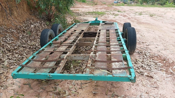 ขายแพ็คคู่ 185,000 แมคโคพร้อมเทรนเลอร์ลาก KOMATSU pc 30-7 เครื่องดี ปั๊มไฮดอลิคต้องเช็ค เอวแน่น ช่วงล่างพอใช้ รถอยู่ ขอนแก่น 090-772-3710 090-772-3708 ขายแพ็คคู่ 185,000 แมคโคพร้อมเทรนเลอร์ลาก KOMATSU pc 30-7 เครื่องดี ปั๊มไฮดอลิคต้องเช็ค เอวแน่น ช่วงล่างพอใช้ รถอยู่ ขอนแก่น 090-772-3710 090-772-3708