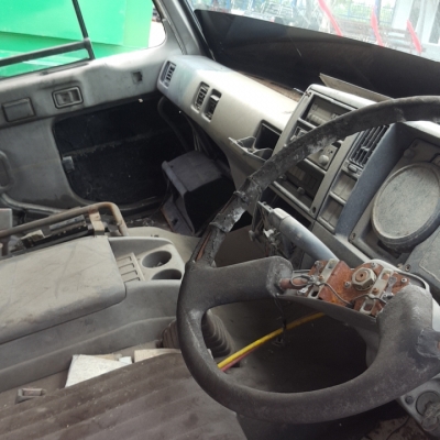 ขายnissan bigtum