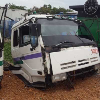 ขายnissan bigtum