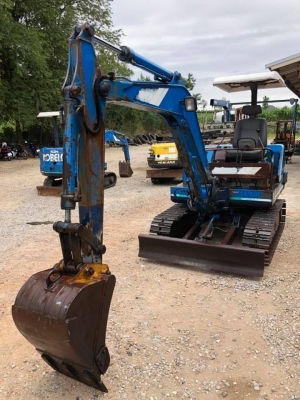 ขายด่วน275,000 บาท KOBELCO SK027 3TN84 เครื่องยนต์ดีเซล 3 สูบ คอนโทนยาว ปั๊มเฟือง 3 ตอน เครื่องเงียบปั๊มแรงทำงานไม่โหลด เอวแน่น บูมอาร์มสวย บุ้งกี๋ ใบดันสวย #รถนอกนำเข้าเก่าญี่ปุ่น ไม่เคยใช้งานในไทย สภาพเดิมๆ พร้อมใช้งาน(บริการส่งฟรี) 089-8481692,088-7197