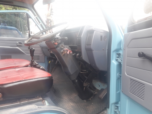 ขาย6ล้อรถโดยสาร ISUZU NKR110 แรงม้า รถห้างแท้ (ลูกค้าบึงกาฬรับรถเรียบร้อยแล้วคับ)เกียร์สั้นแท้ตัวสุด