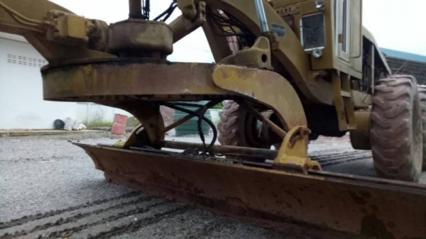 รถเกรด KAWA