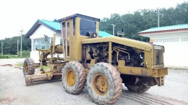 รถเกรด KAWA